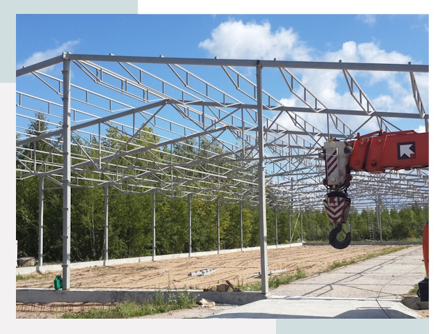 Строительство конюшен в Советская Гавань от 623 руб. под ключ